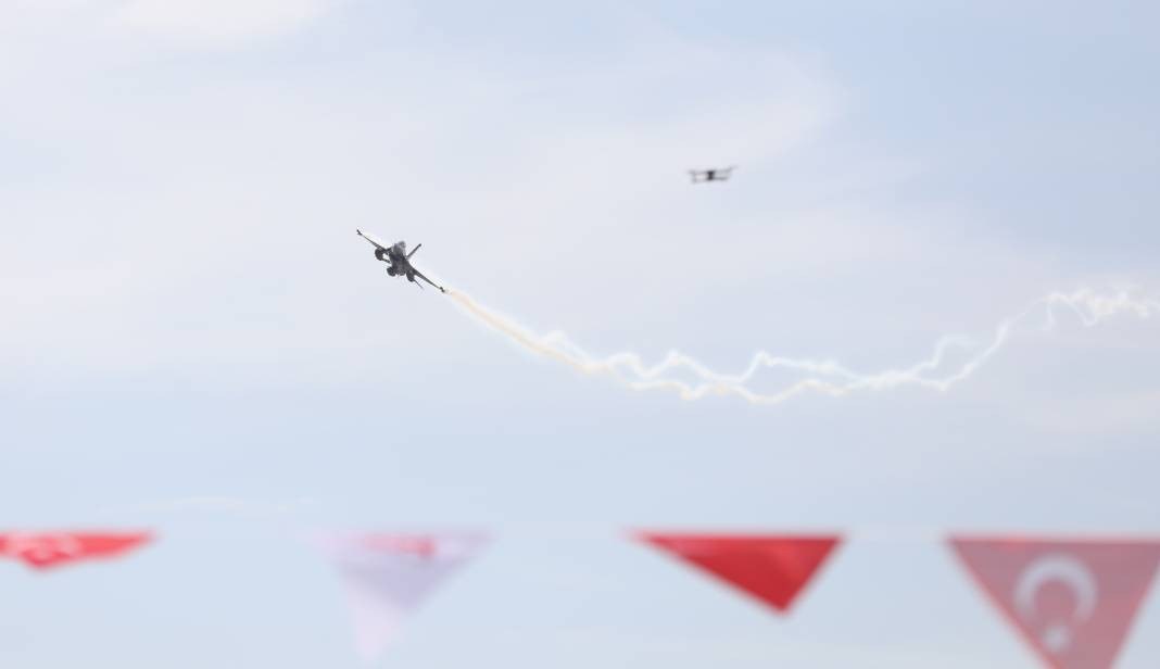 SOLOTÜRK Samsun semalarında - Resim: 2